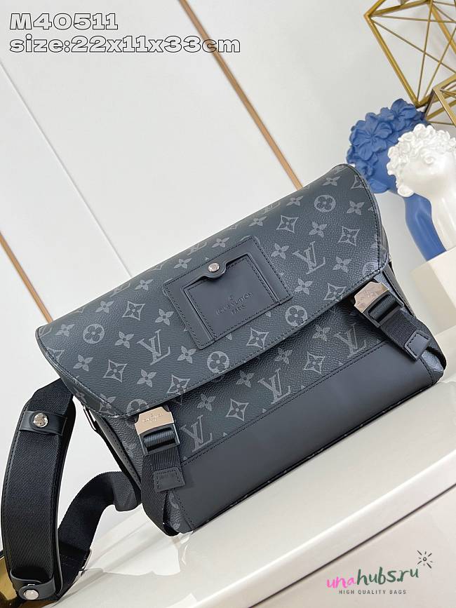 Louis Vuitton Messenger PM Voyager Bag - 33x22.5x13cm - 1