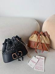 Valentino Garavani Rockstud Bucket - 20X17X8.5cm - 1