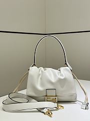 Fendi Mamma Baguette Medium White - 26.5x18x8.5cm - 2