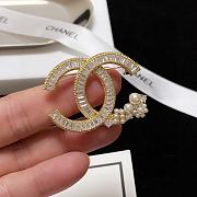 Chanel Gold And Crystal Brooch - 5