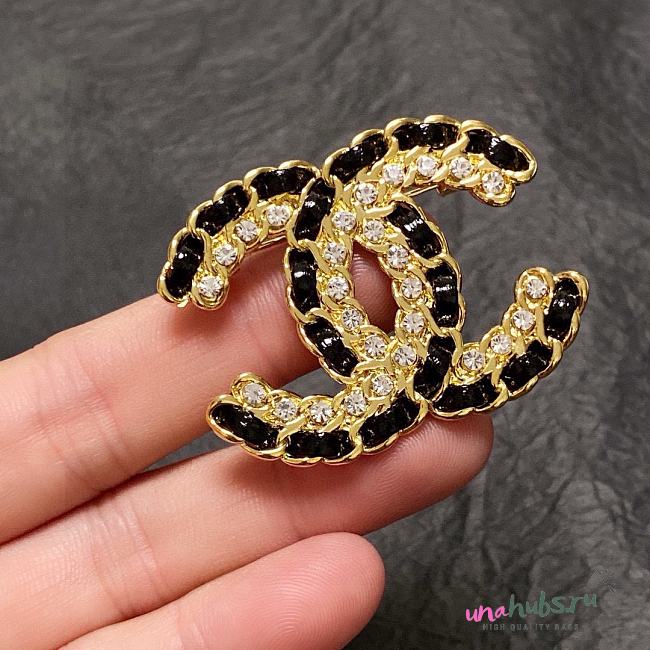 Chanel Black&Gold Brooch - 1
