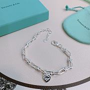 Tiffany & Co Return to Tiffany™ heart tag charm in sterling silver on a bracelet - 3