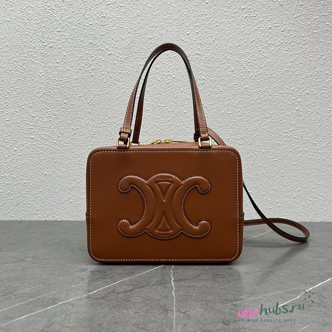 Celine Folded Brown Bag - 20×15×13  - 1