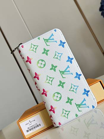 Louis Vuitton Zippy Wallet Horizontal Monogram 19cm
