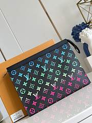  Louis Vuitton Pochette Voyage Clutch 27 x 21 x 6 cm - 1