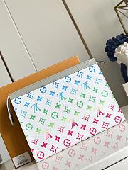  Louis Vuitton Pochette Voyage Clutch 27 x 21 x 6 cm - 2