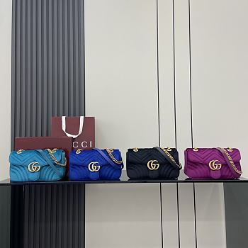 Gucci Marmont Flap Velvet Crossbody Bag - 26x15x7cm