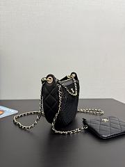 Chanel Mesh Clutch Bag - 15*22*6*cm - 2
