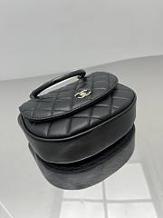 Chanel 25c Classic Clutch with Chain - 14x16x6.5cm - 6