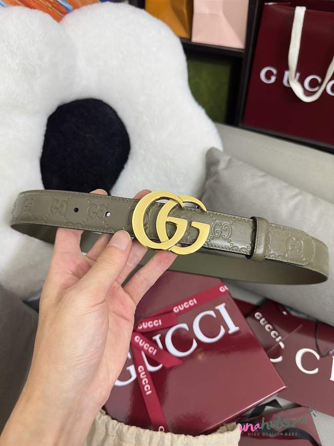 	 Gucci Reversible belt with Interlocking G Gold buckle 3cm - 1