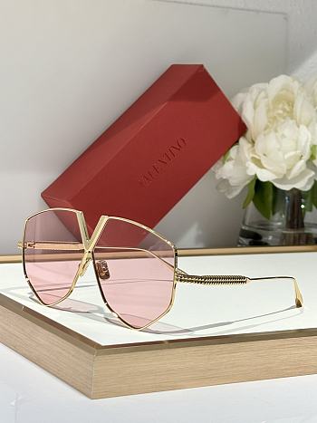 VALENTINO GARAVANI EYEWEAR V-Hexagon oversized-frame Sunglasses