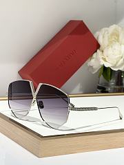 VALENTINO GARAVANI EYEWEAR V-Hexagon oversized-frame Sunglasses - 2