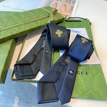 Gucci Bee embroidered silk tie