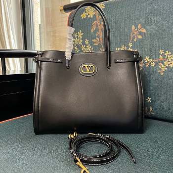 Valentino Garavani Antibes Calfskin Shopping Bag - 35 X 29 X 18cm