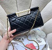 Chanel Clutch in Lambskin Black With Pearl Handle - 17.5 x 25 x 7cm - 2
