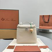 	 Loro Piana Extra Pocket Bag 23×8×22cm - 3
