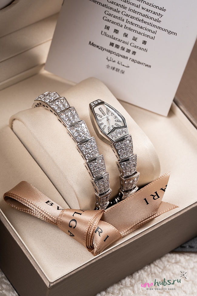 Bulgari Serpenti Scaglie Diamond Silver Watch - 1