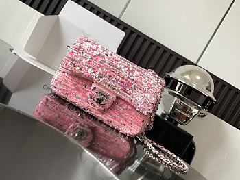 Chanel Classic Flap Bag Mini In Pink 20x15x7cm