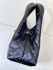 Chanel Hobo In Black Lambskin Tote - 25-20-13cm - 4