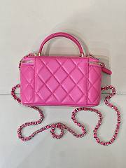 Chanel Vanity In Dark Pink Lambskin Handle - 9.5x17x8cm - 2