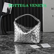 Bottega Veneta Wallace Metallic Shoulder Bag - 20x13x9.5cm - 1