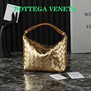 Bottega Veneta Wallace Metallic Shoulder Bag - 20x13x9.5cm - 2