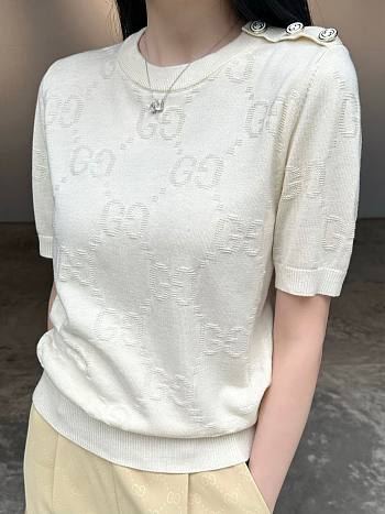 Gucci Cream GG Eyelet Wool Knit Crew Neck Top