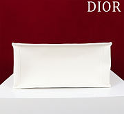 	 Dior Medium Book Tote Latte Embroidery with Multicolor Flower and Latte Calfskin 36.5 x 28 x 17.5 cm - 5