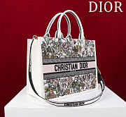 	 Dior Medium Book Tote Latte Embroidery with Multicolor Flower and Latte Calfskin 36.5 x 28 x 17.5 cm - 3