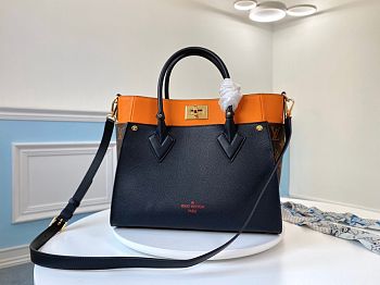 Louis Vuitton On My Side MM Bag NOIR OBSCUR - 30.5 x 24.5 x 14 cm