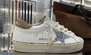 Golden Goose Women's Hi Star Low Top Sneakers - 1