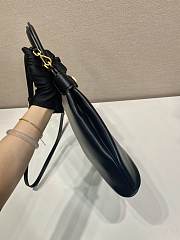 Prada Black Medium Etude Leather Bag Short Handle - 31x28x5cm - 4