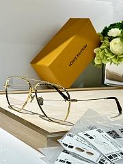 Louis Vuitton Pilot Sunglasses - 4