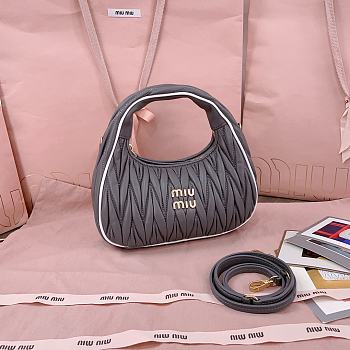	 Miu Miu Wander matelassé nappa leather hobo bag in grey - 3X13X7 cm