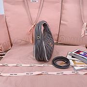 	 Miu Miu Wander matelassé nappa leather hobo bag in grey - 3X13X7 cm - 3