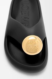 Loewe Foam Pebble Black sandal - 2