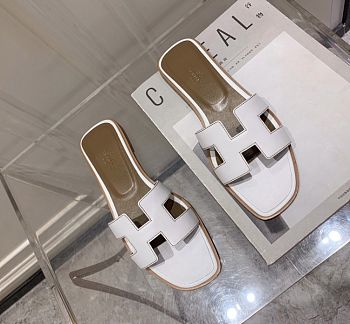 Hermes Oran Slides in White
