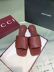 Gucci slide sandal with Double G Leather - 1