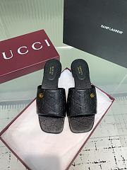 Gucci slide sandal with Double G Leather - 3