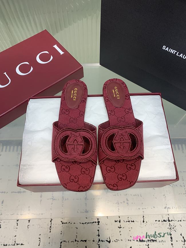 Gucci Interlocking G slide sandal in 3 colors - 1