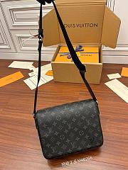 Louis Vuitton District PM Bag - 26x20x7cm - 3