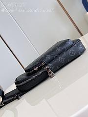 Louis Vuitton Avenu Slingbag PM - 16x33x5.7cm - 6