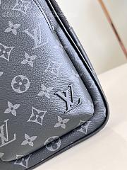 Louis Vuitton Avenu Slingbag PM - 16x33x5.7cm - 5