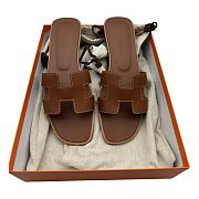 Hermes Oran Brown Slides - 5