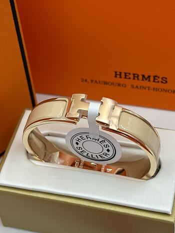 Hermes Clic H bracelet Creme 1.2cm