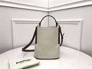 Burberry Small Logo Graphic Cotton Canvas Peggy Bucket Bag  - 21 x 16.5 x 25cm - 5