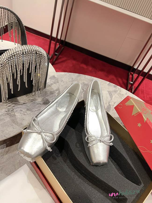 Christian Louboutin Ballerina Flats Silver Leather - 1