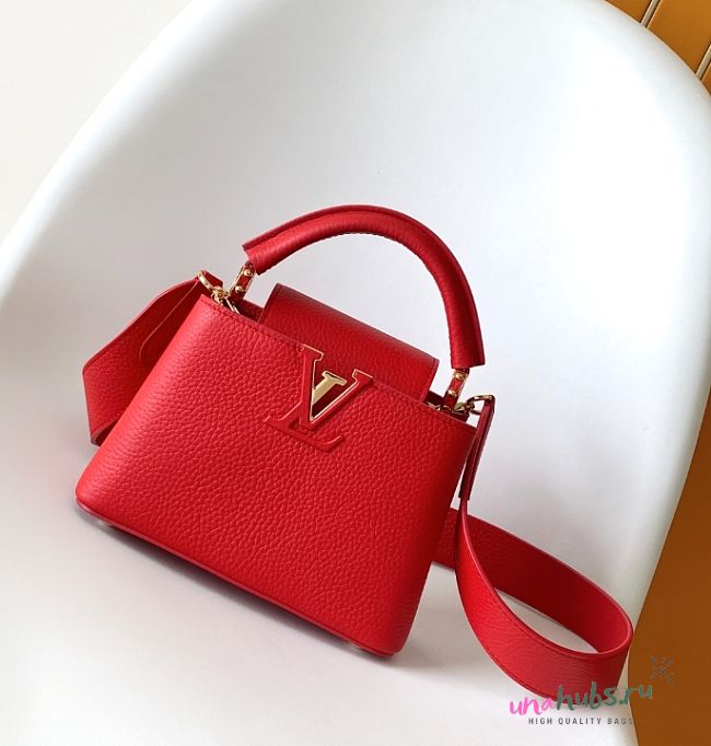 Louis Vuitton Capucines Mini Red Scarlett - 21 x 14 x 8 cm - 1