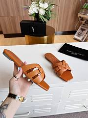 	 YSL Tribute Flat Sandals in Brown Smooth Leather - 6