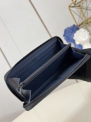 Louis Vuitton Zippy Wallet Horizontal Wallet - 10 x 20 x 2 cm - 4